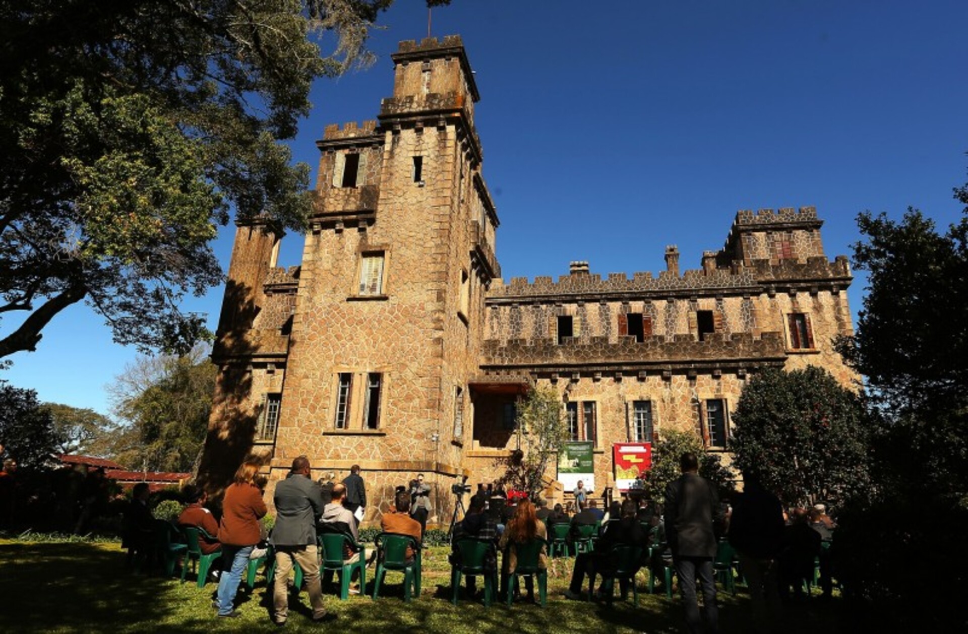 OAB Barro Preto - Estado confirma início da restauração do Castelo de Pedras Altas