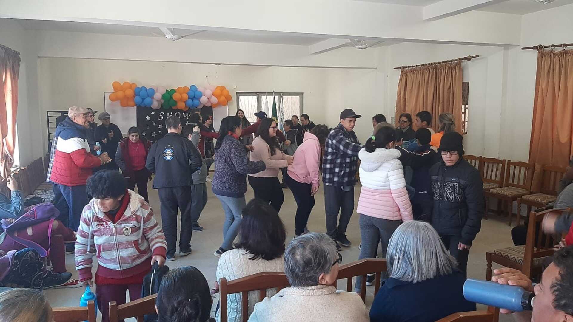 OAB Barro Preto - Show de talentos finaliza Semana da Pessoa com Deficiência