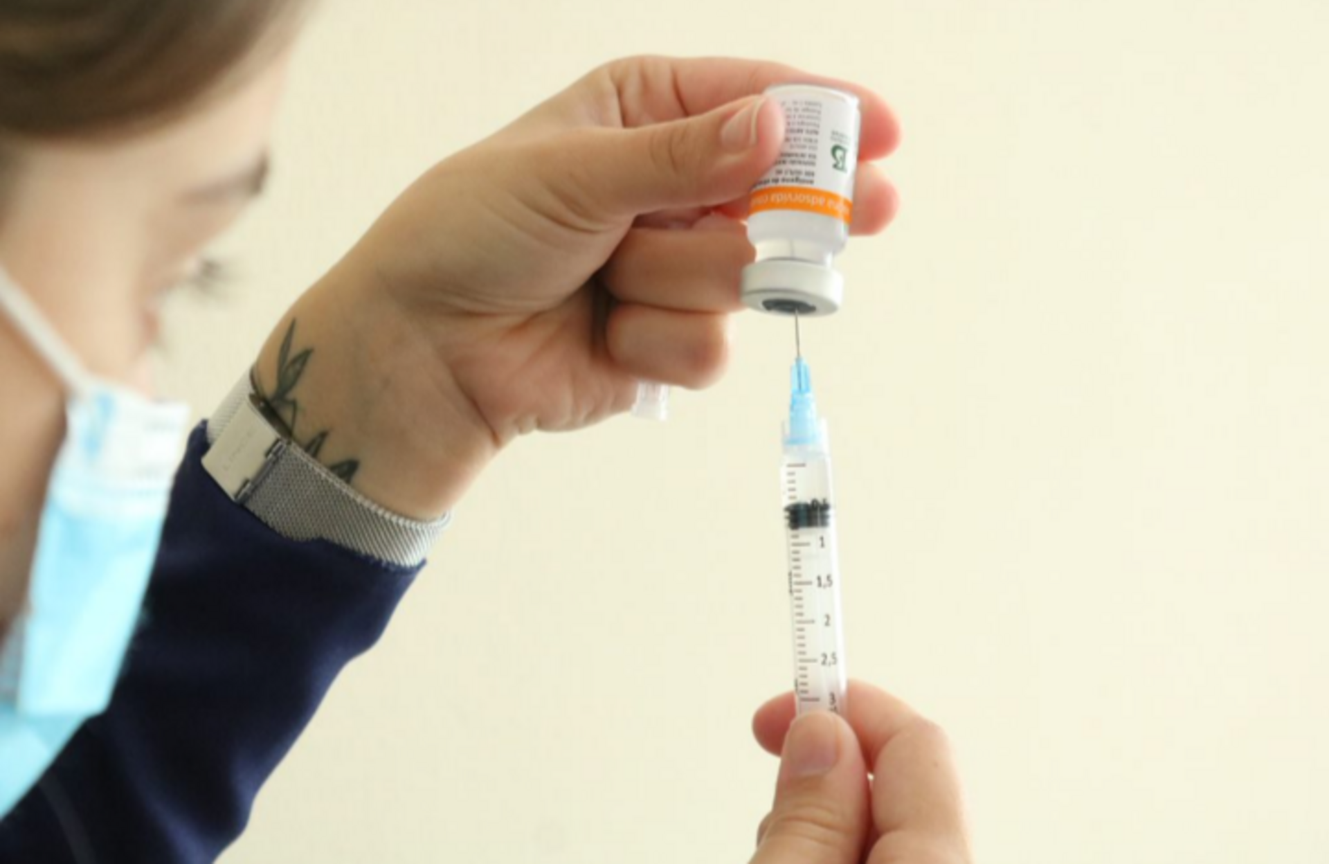Procura pela imunização contra a doença chega a ser uma por semana
