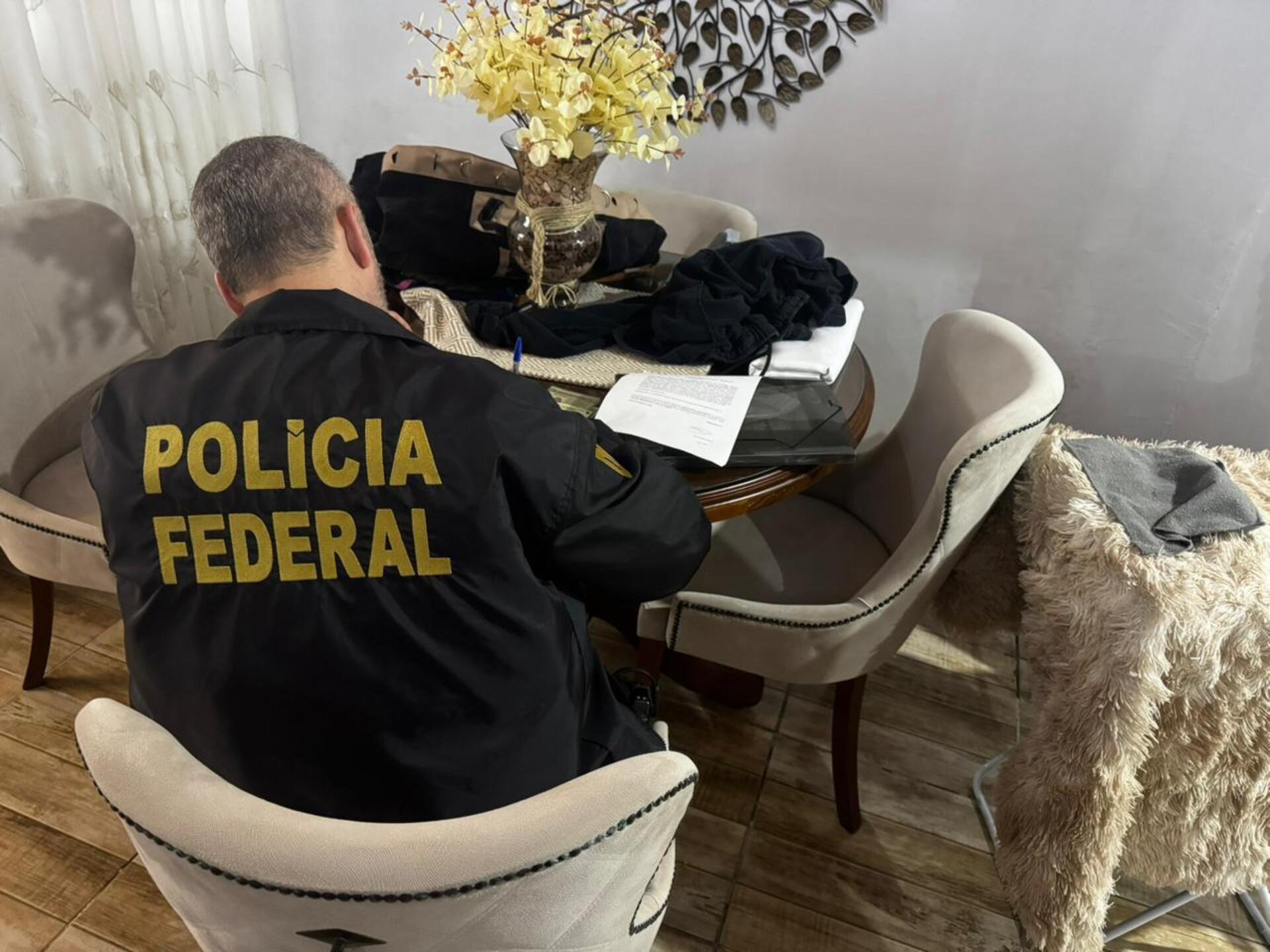 OAB Barro Preto - Polícias desarticulam grupo criminoso que interferia nas eleições em Bagé