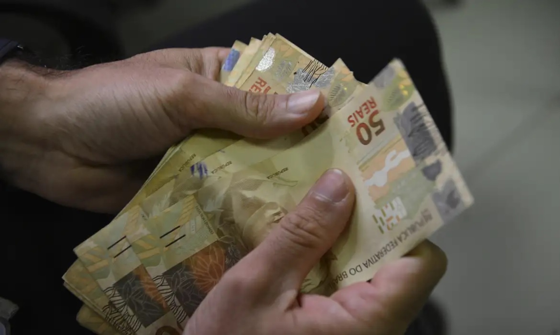 OAB Barro Preto - Senado aprova novas regras para reajuste do salário mínimo