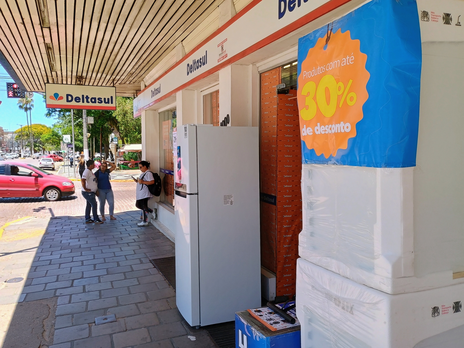 OAB Barro Preto - Liquidações antecipadas de verão têm descontos de até 60%