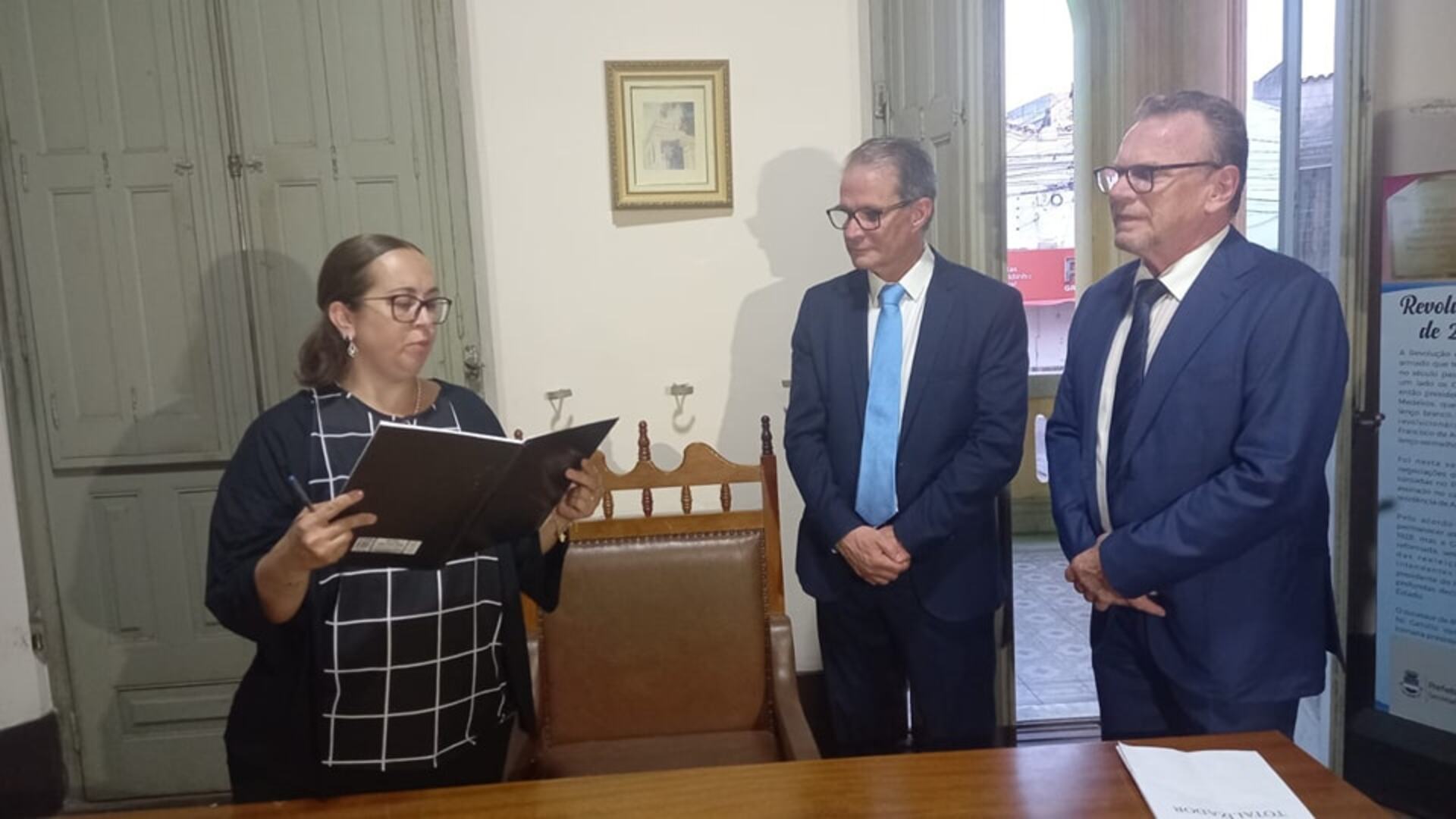 OAB Barro Preto - Mainardi assume a Prefeitura com R$ 1,9 milhão em caixa