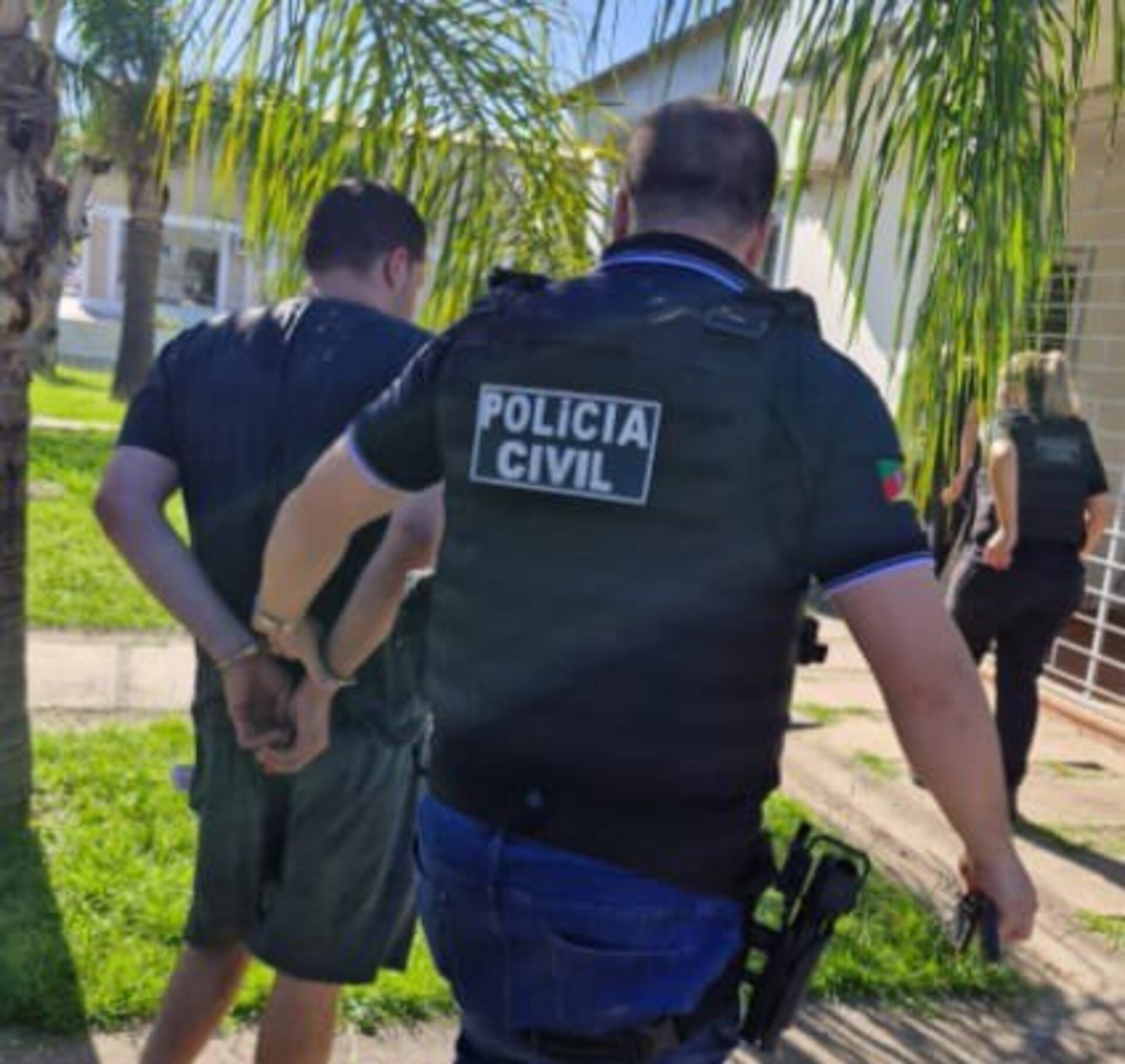OAB Barro Preto - Dois homens são presos em operação policial em Dom Pedrito