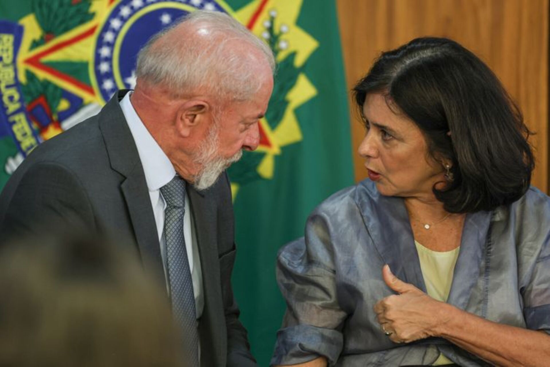 OAB Barro Preto - Nísia Trindade é substituída no Ministério da Saúde