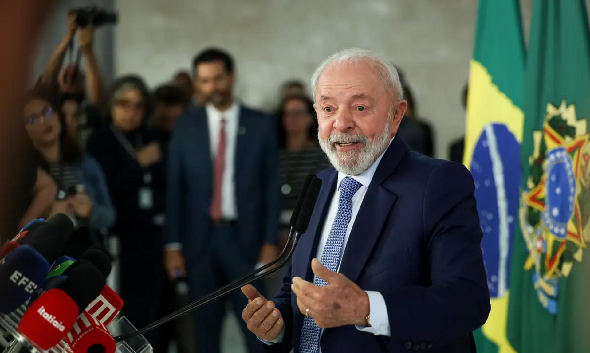 OAB Barro Preto - Lula afirma que irá baixar o custo de vida