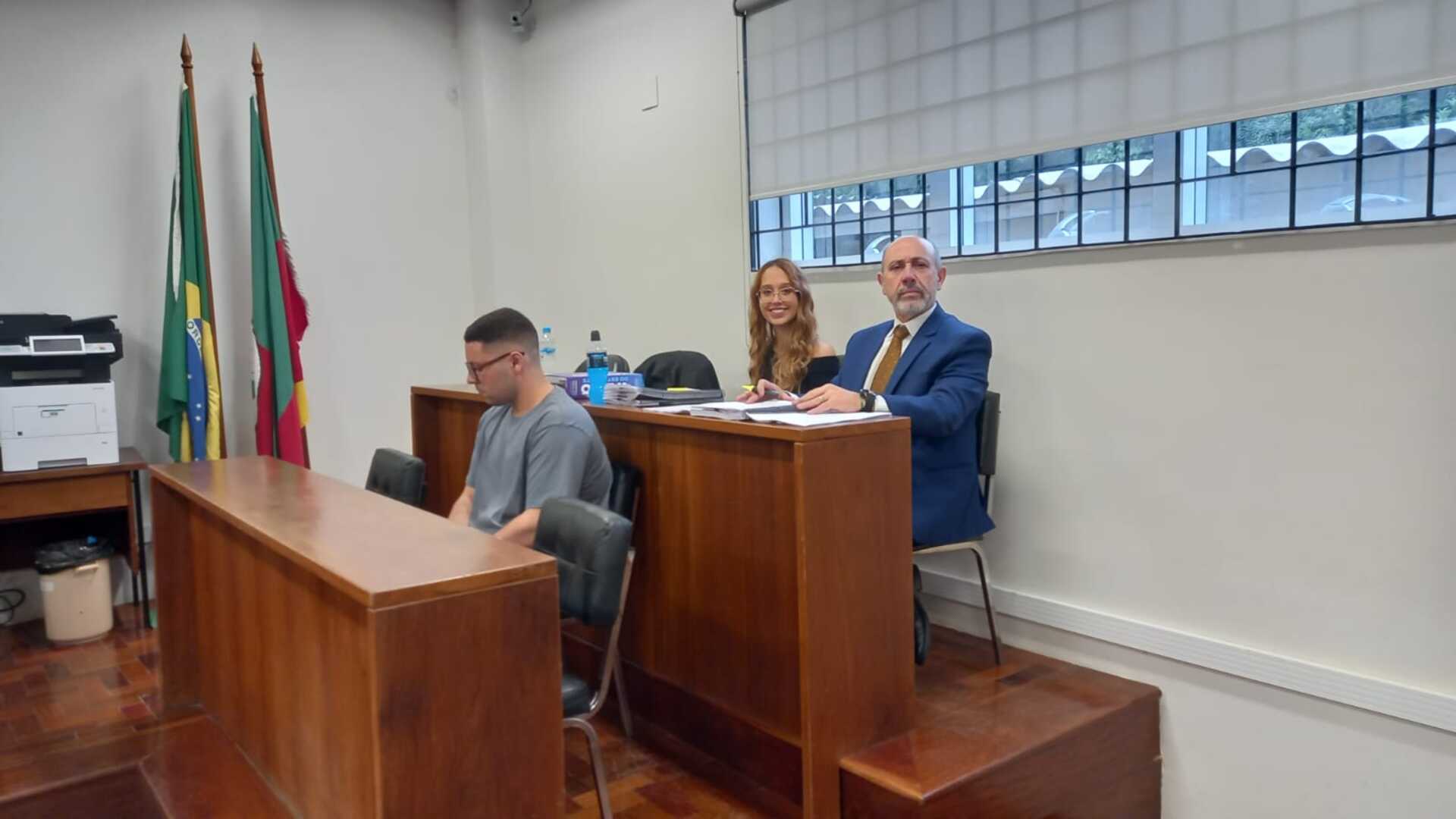 OAB Barro Preto - Acusado de feminicídio é condenado a mais de 11 anos