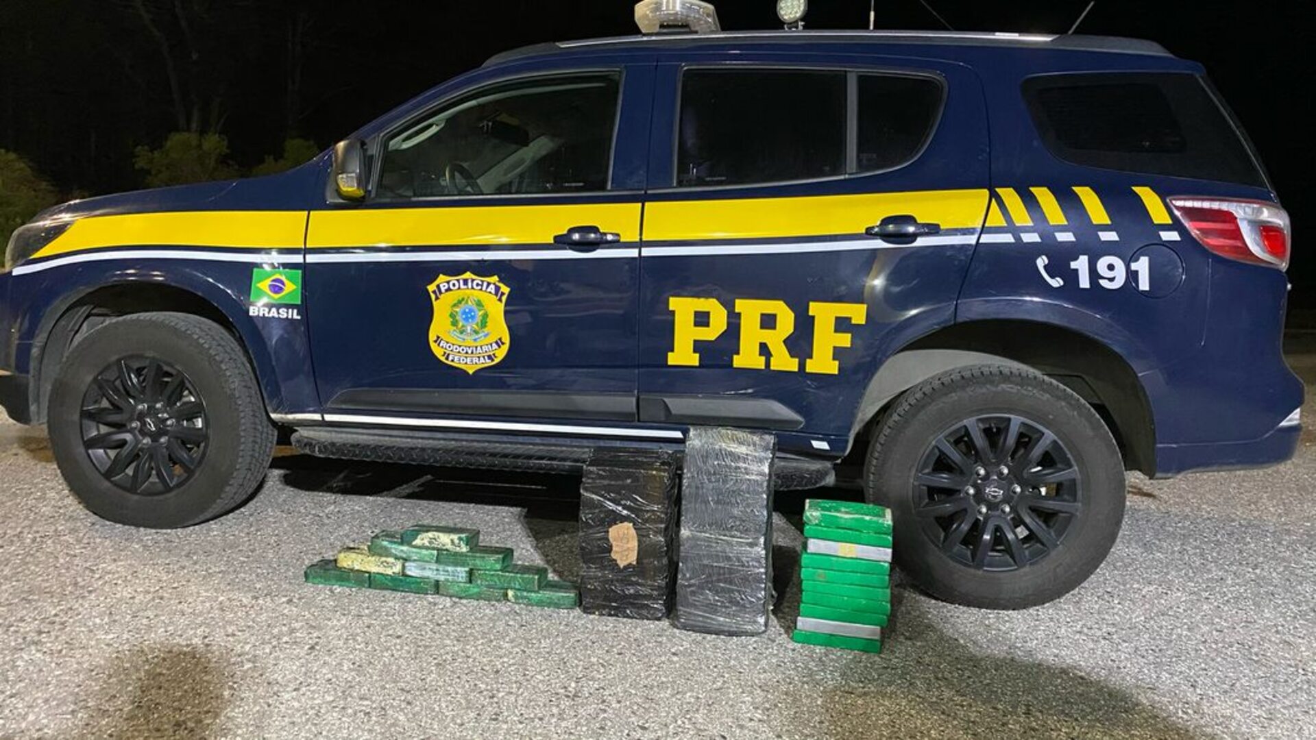 OAB Barro Preto - Casal é preso com 50 quilos de drogas