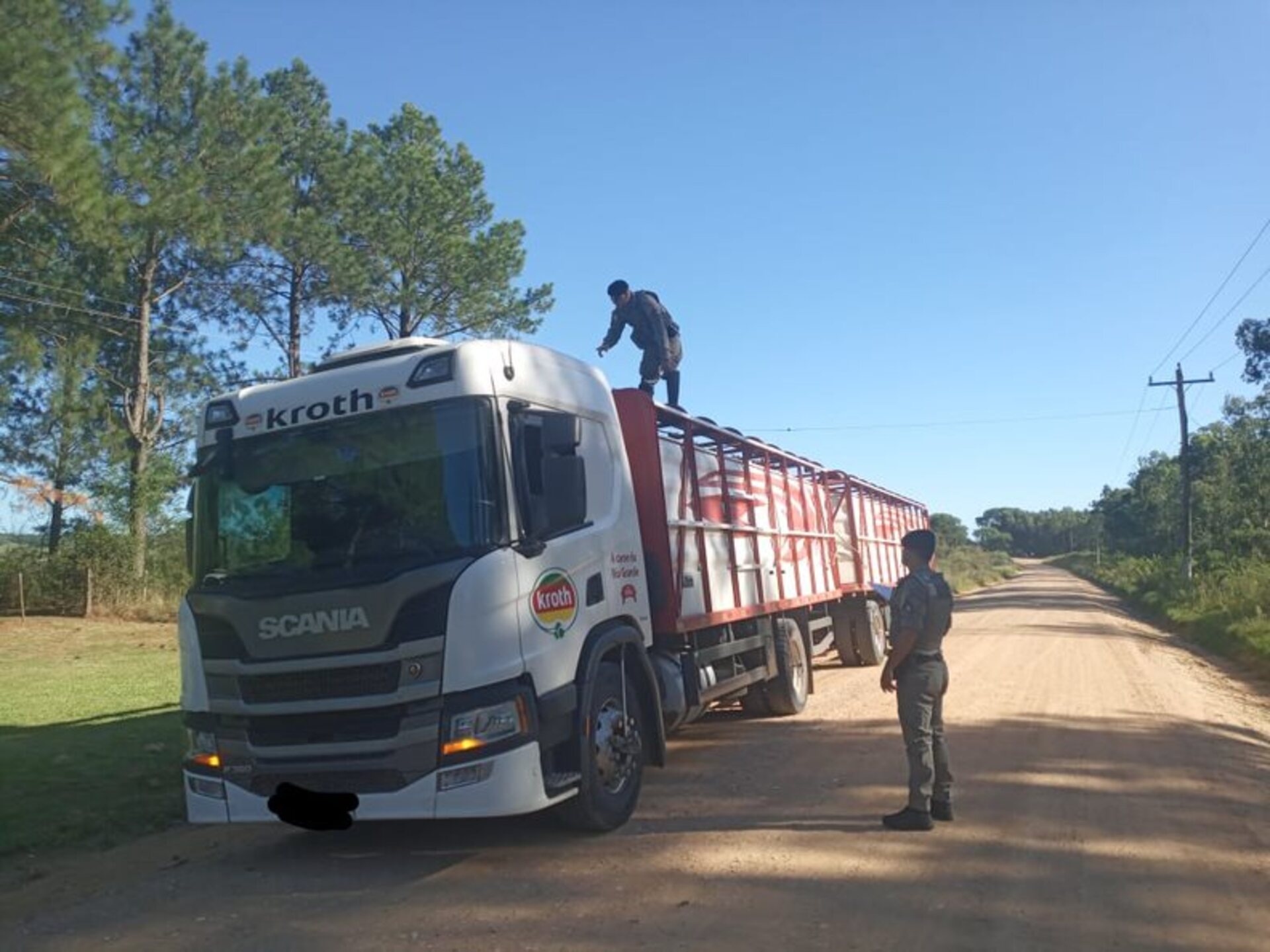 OAB Barro Preto - Brigada Militar realiza Operações de Barreiras na área rural