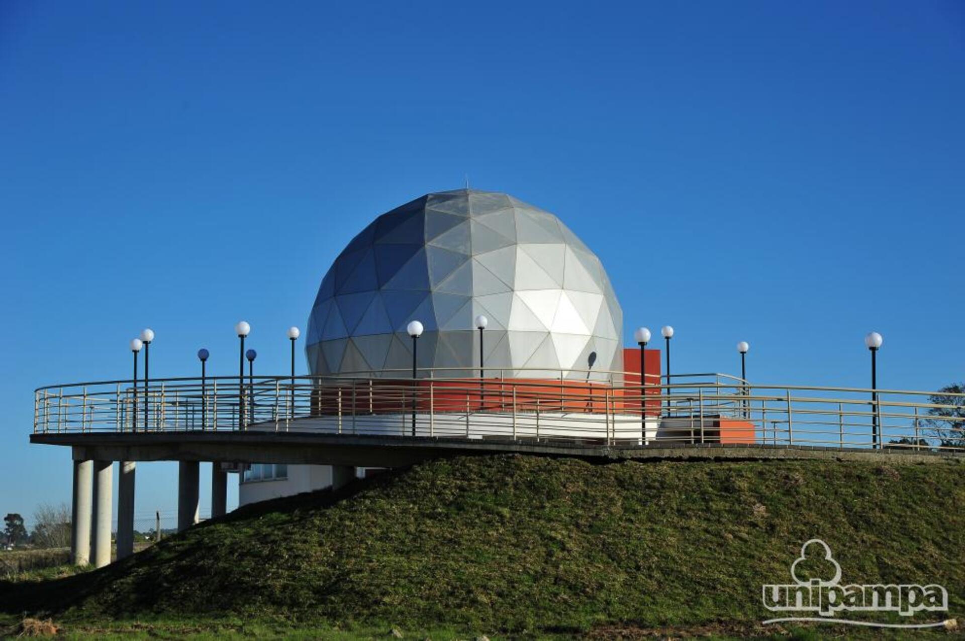 OAB Barro Preto - Planetário da Unipampa abre agenda para visitas escolares