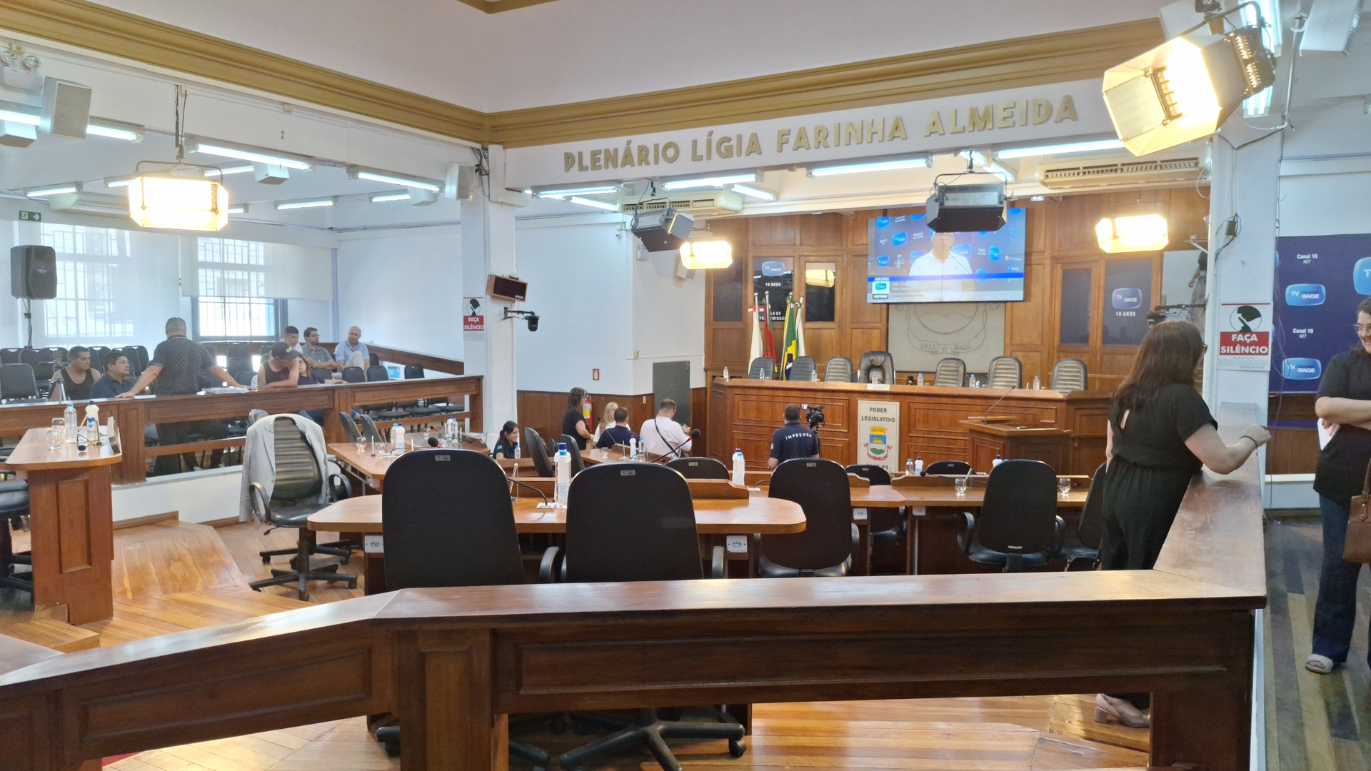 OAB Barro Preto - Câmara derruba veto que impedia aplicação de programa de saúde mental nas escolas