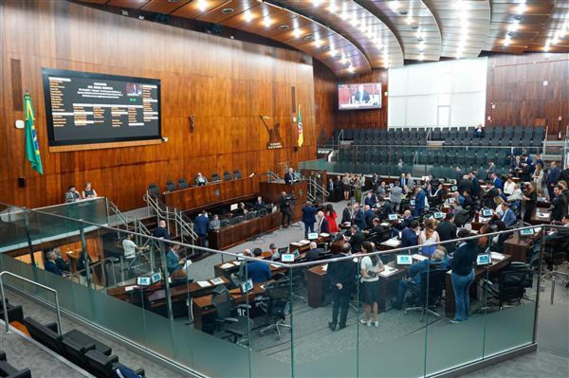 OAB Barro Preto - Deputados aprovam Política Estadual de Renda para pessoas idosas