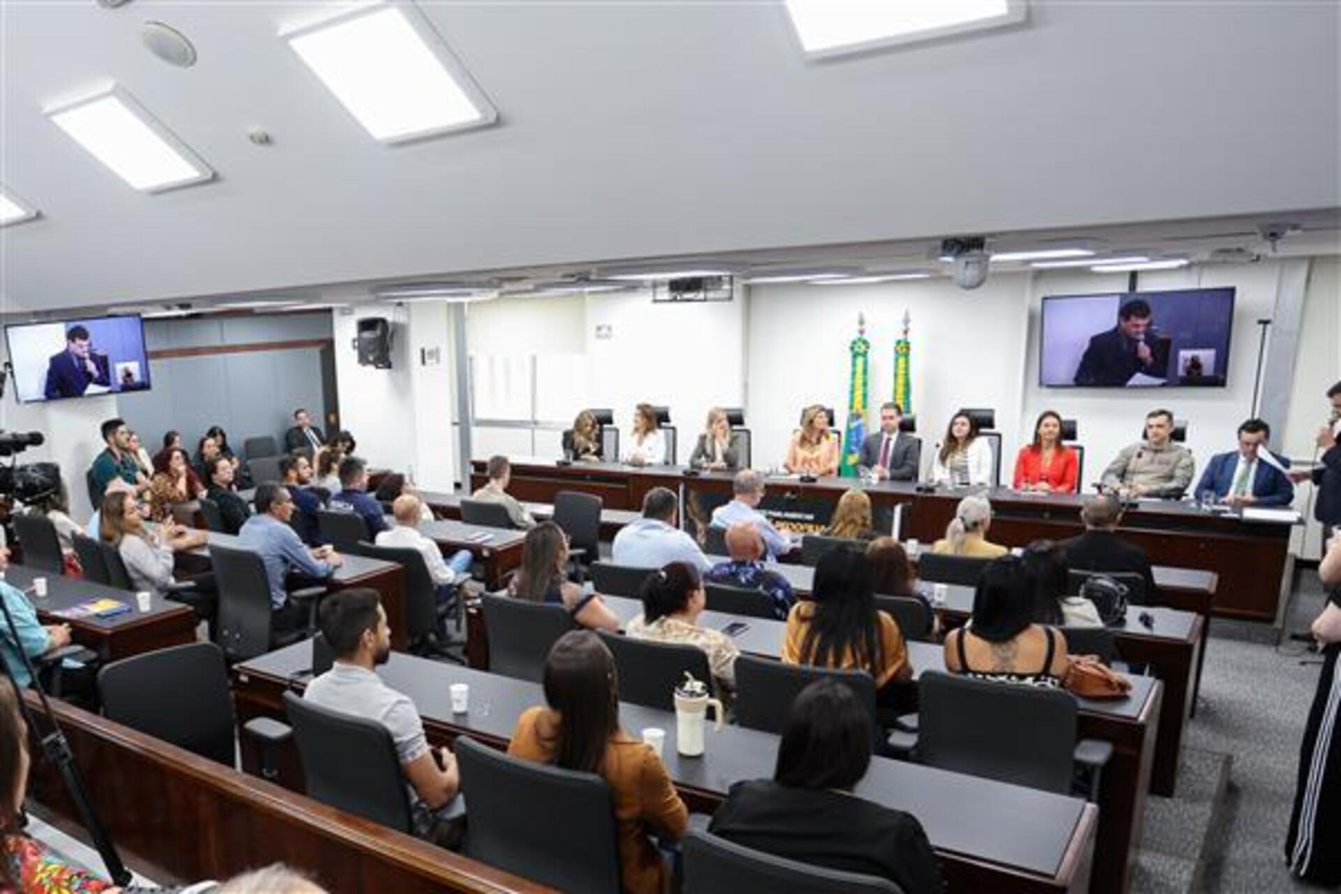 OAB Barro Preto - Criada Frente Parlamentar de Combate à Pedofilia e ao Abuso Infanto-Juvenil