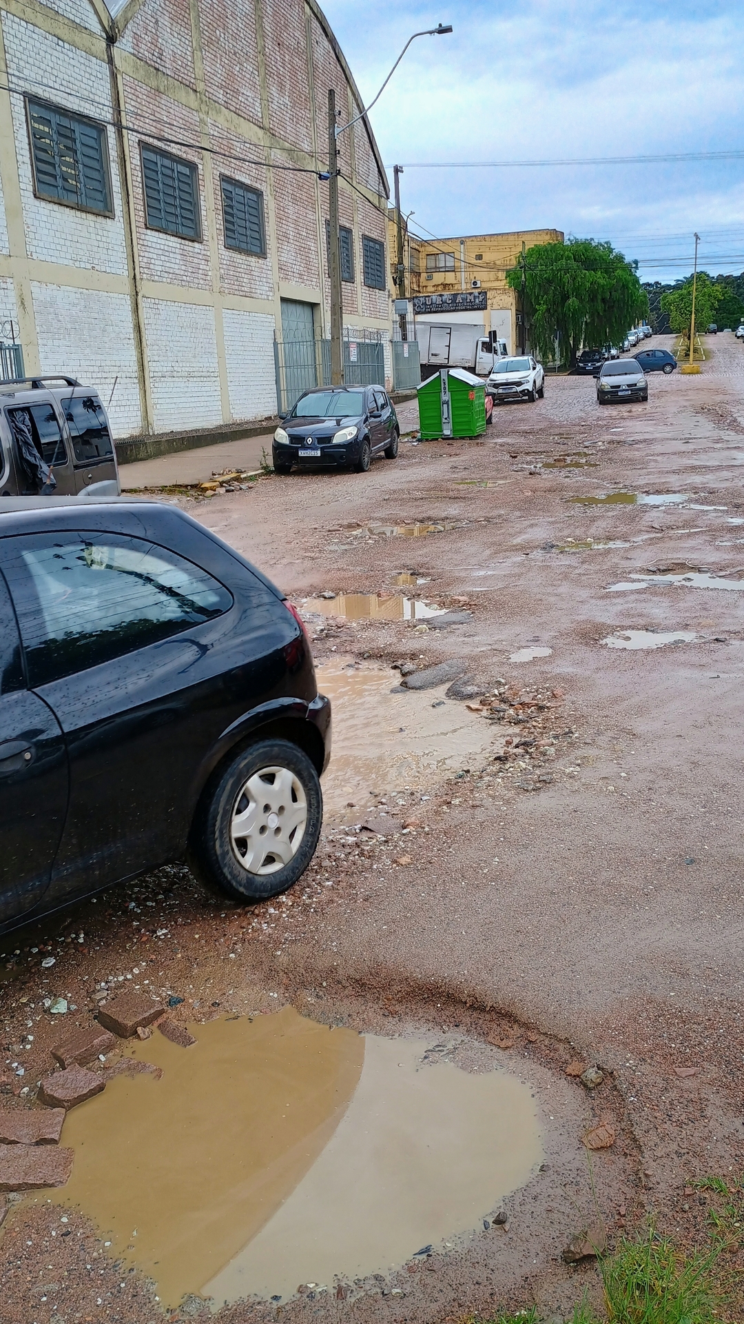 Verdadeiras crateras em pleno Centro da cidade