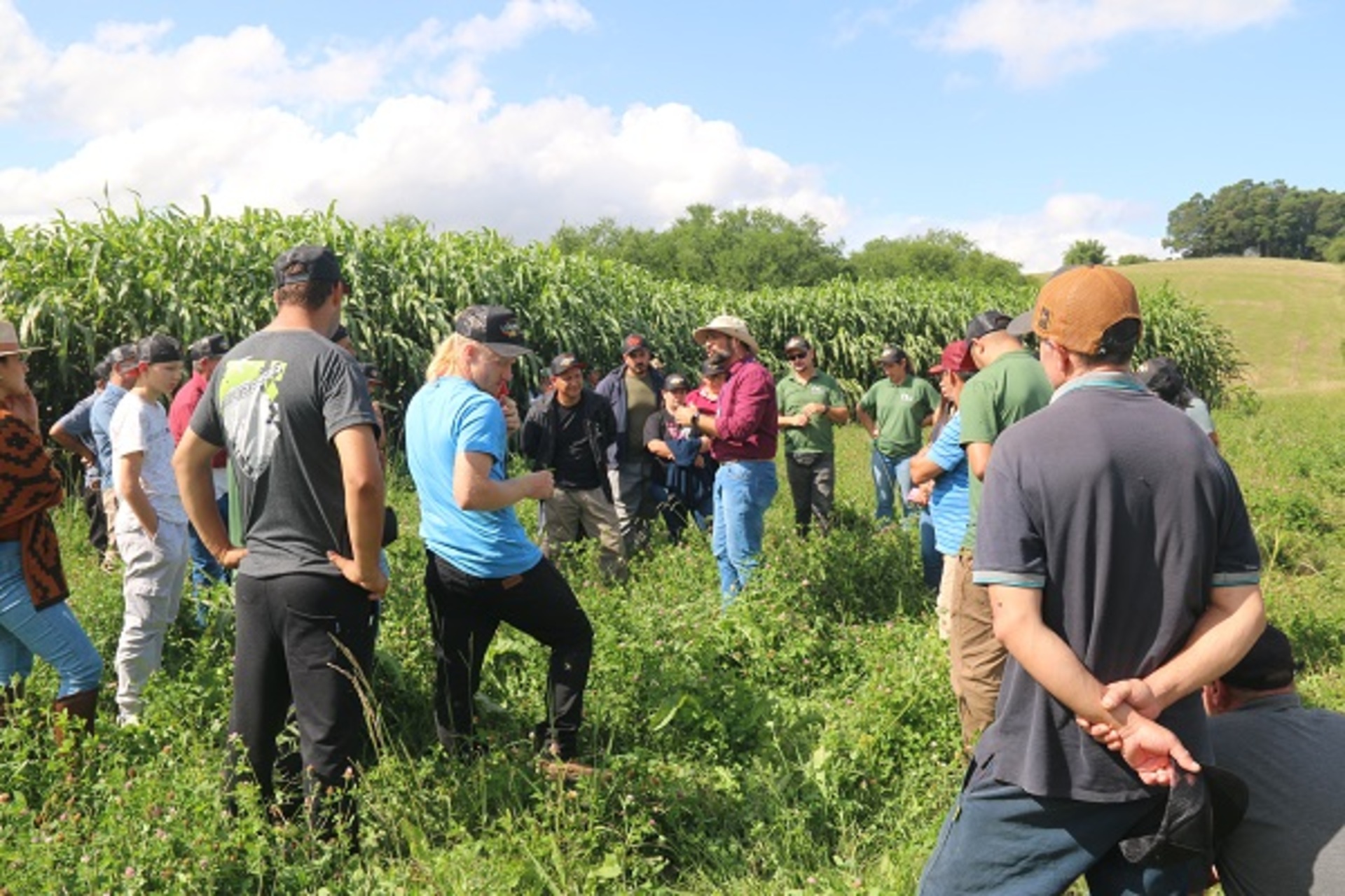 Evento reuniu agricultores da região e de municípios vizinhos