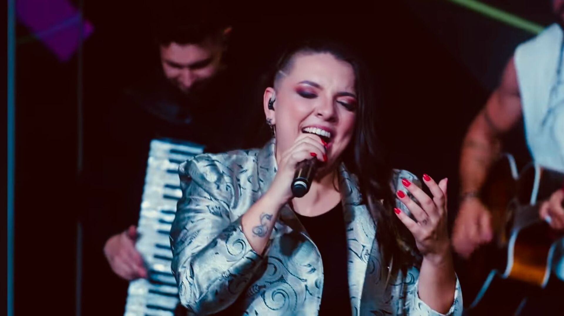 Bageense canta música de compositora de 50 Reais