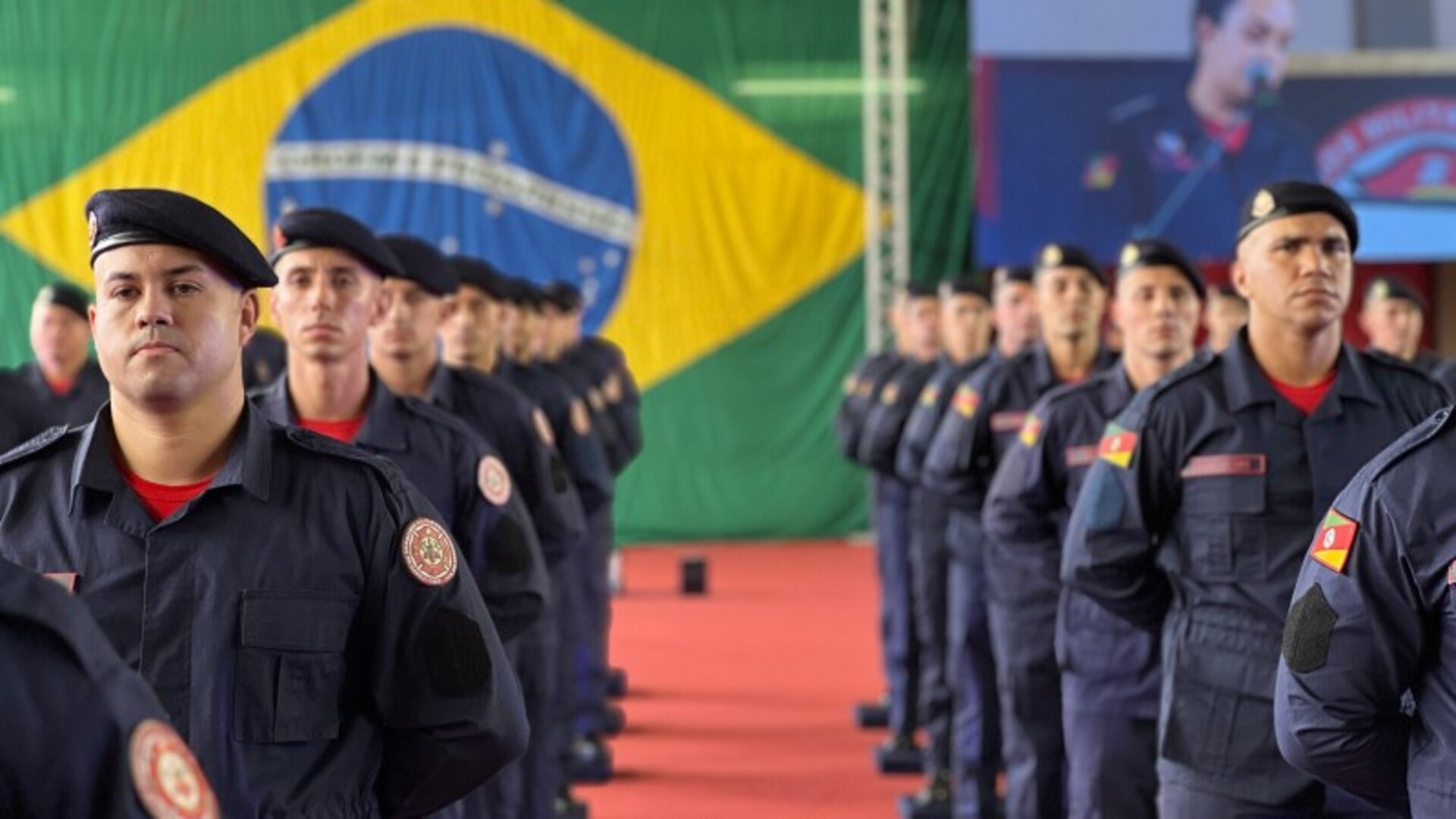 OAB Barro Preto - Corpo de Bombeiros forma 106 novos agentes