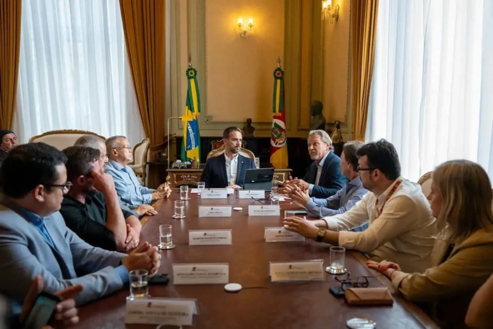 OAB Barro Preto - Lideranças participam de audiência com governador sobre a ERS-265