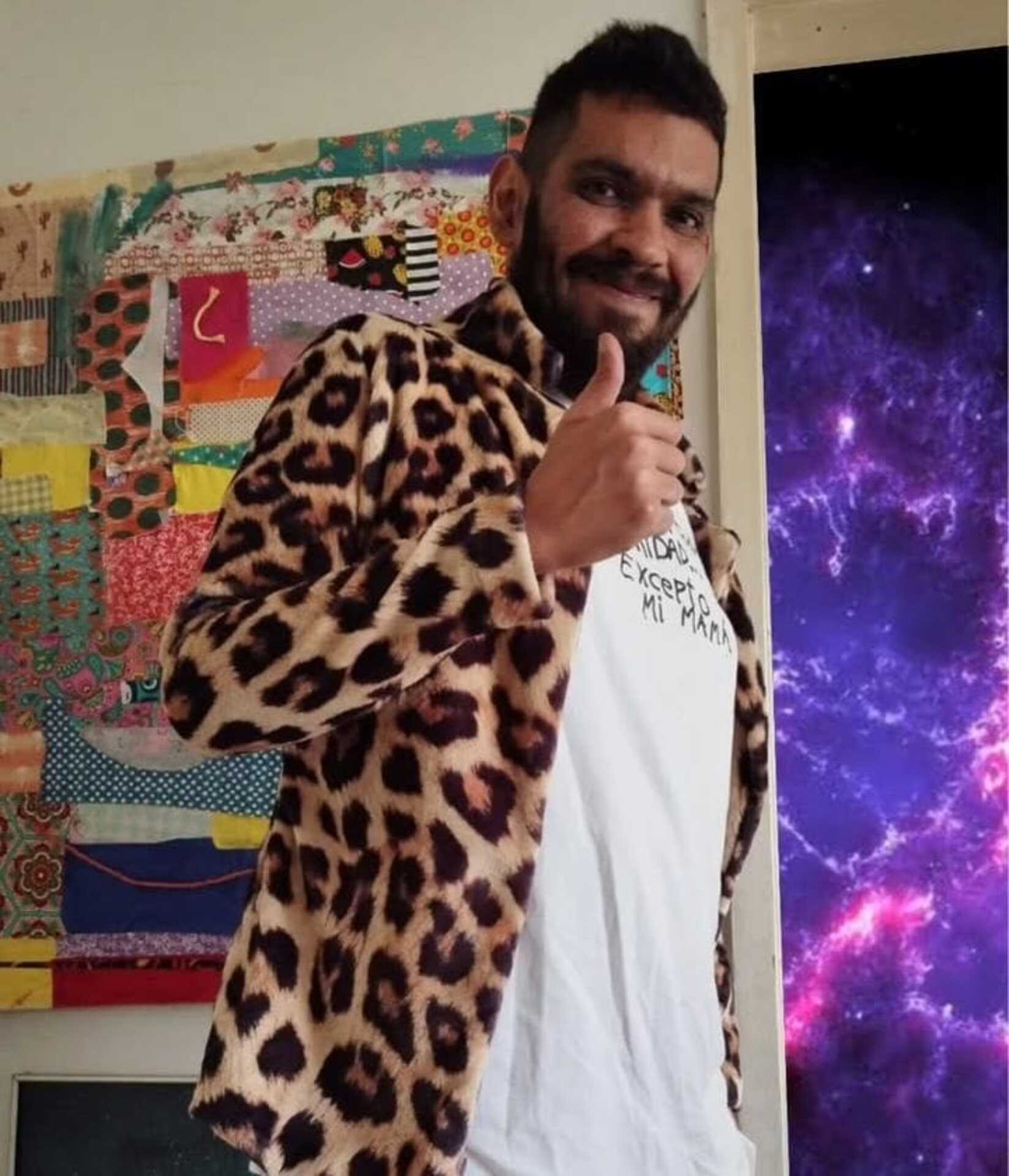Artista não conseguirá vir, mas afirma que receberá força daqueles presentes