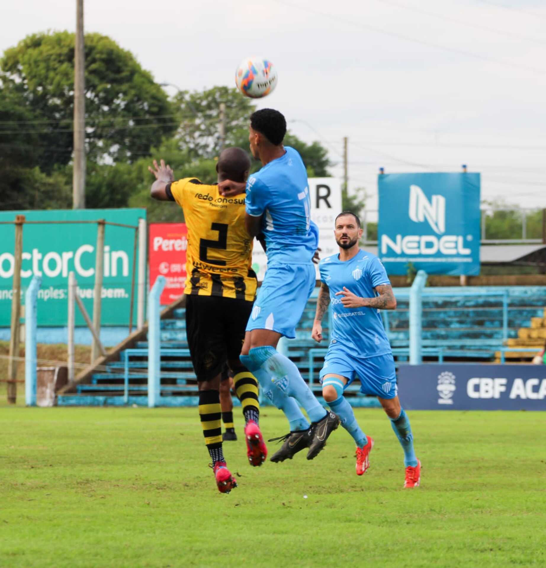Bagé criou chances de gol, mas não conseguiu colocar na rede