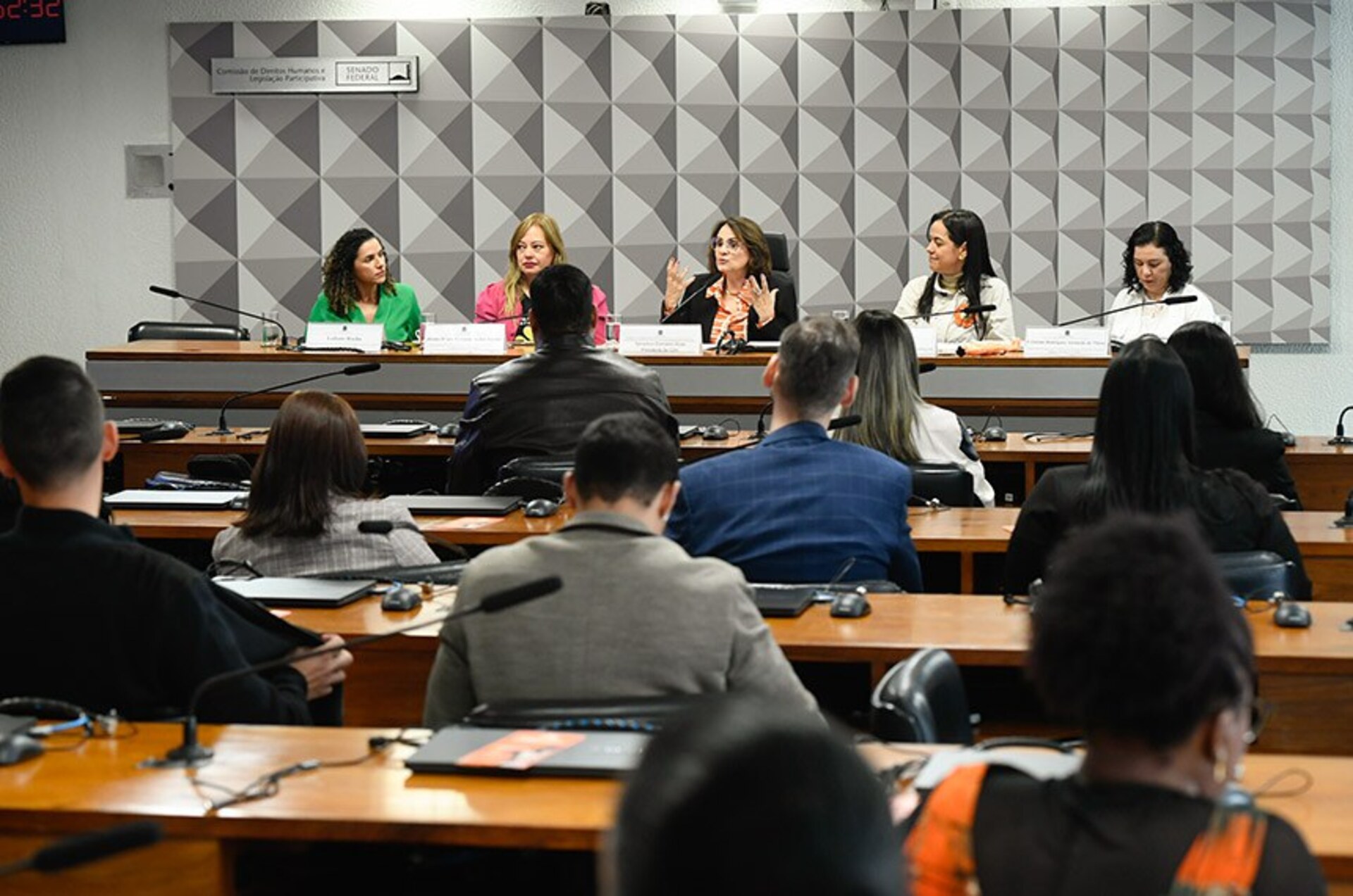 OAB Barro Preto - Senado debate combate ao abuso sexual infantil e acolhimento