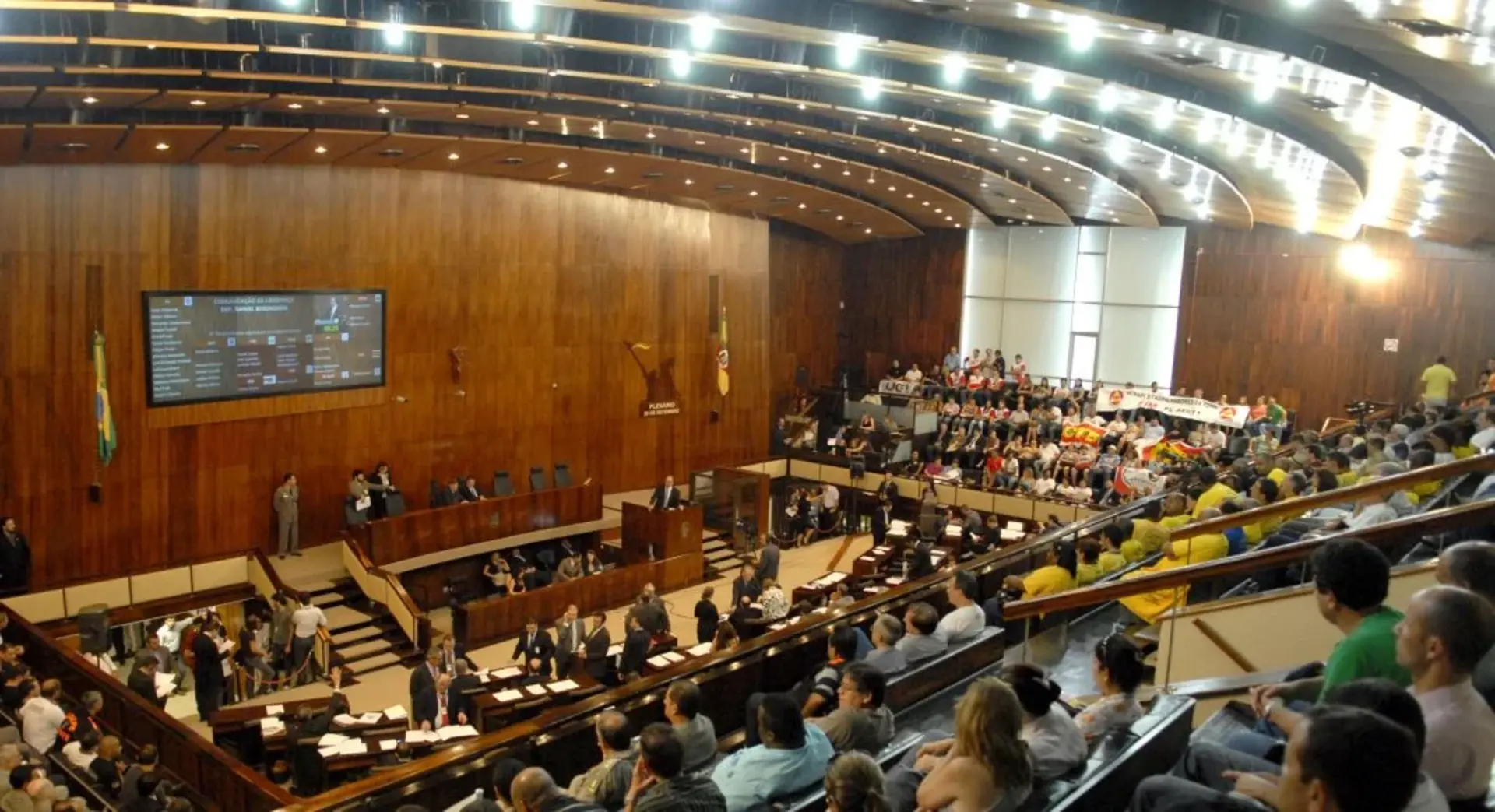 OAB Barro Preto - Governo do Estado envia para Assembleia Legislativa projeto que reajusta piso regional