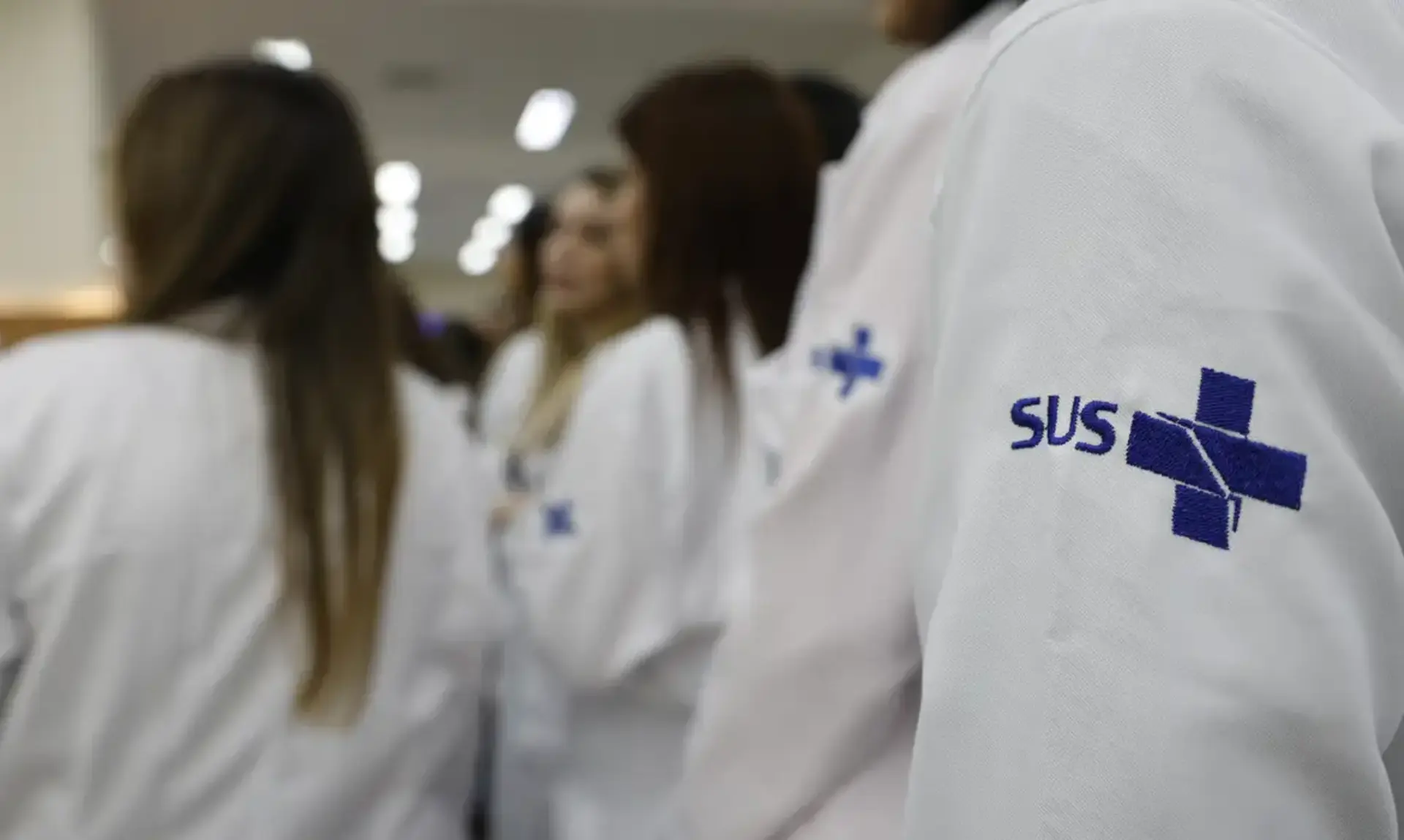 OAB Barro Preto - Projeto de lei quer auxílio-moradia e auxílio-alimentação aos médicos participantes dos programas
