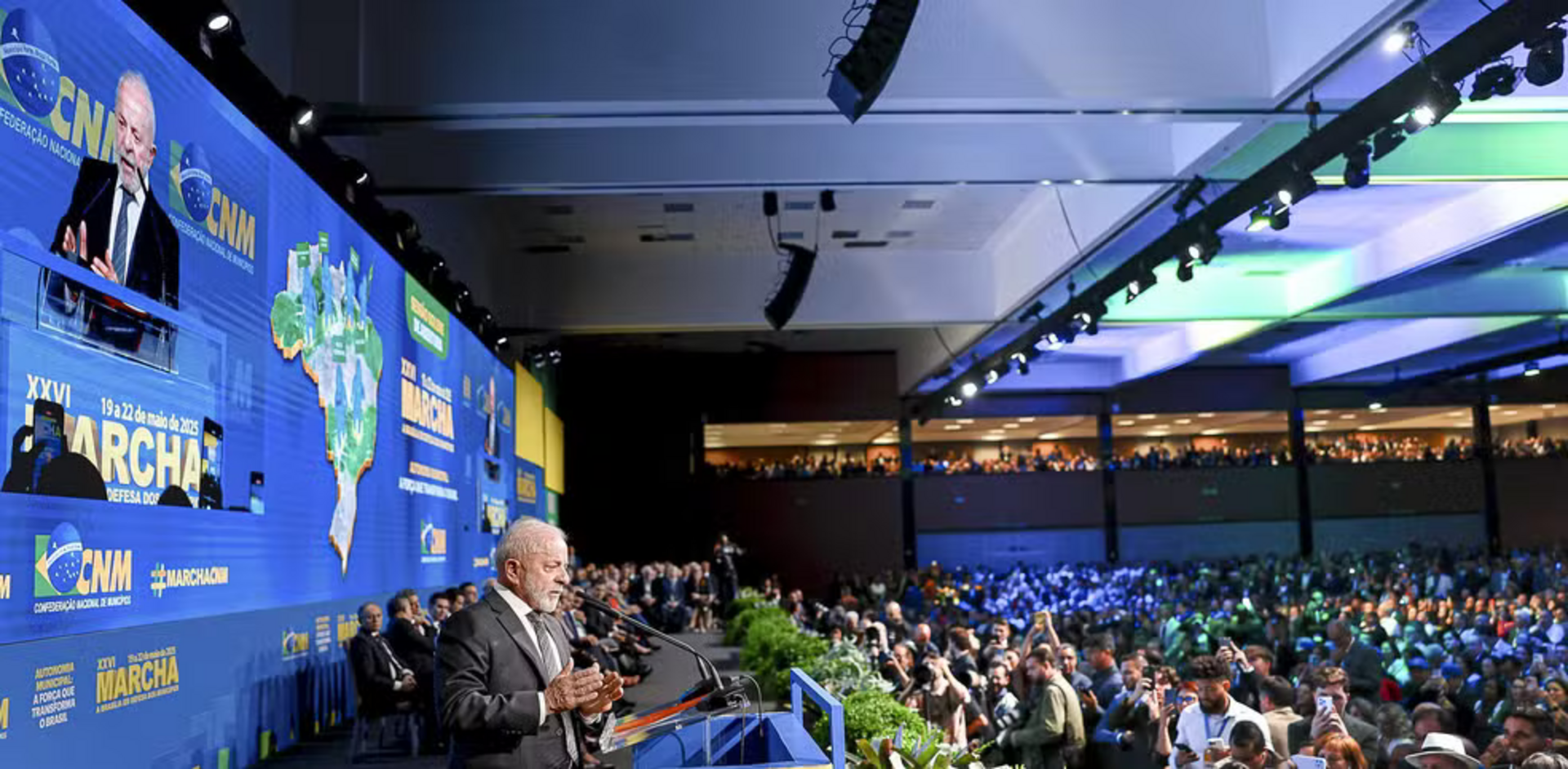 OAB Barro Preto - Lula promete programa para reforma de casas de pessoas de baixa renda