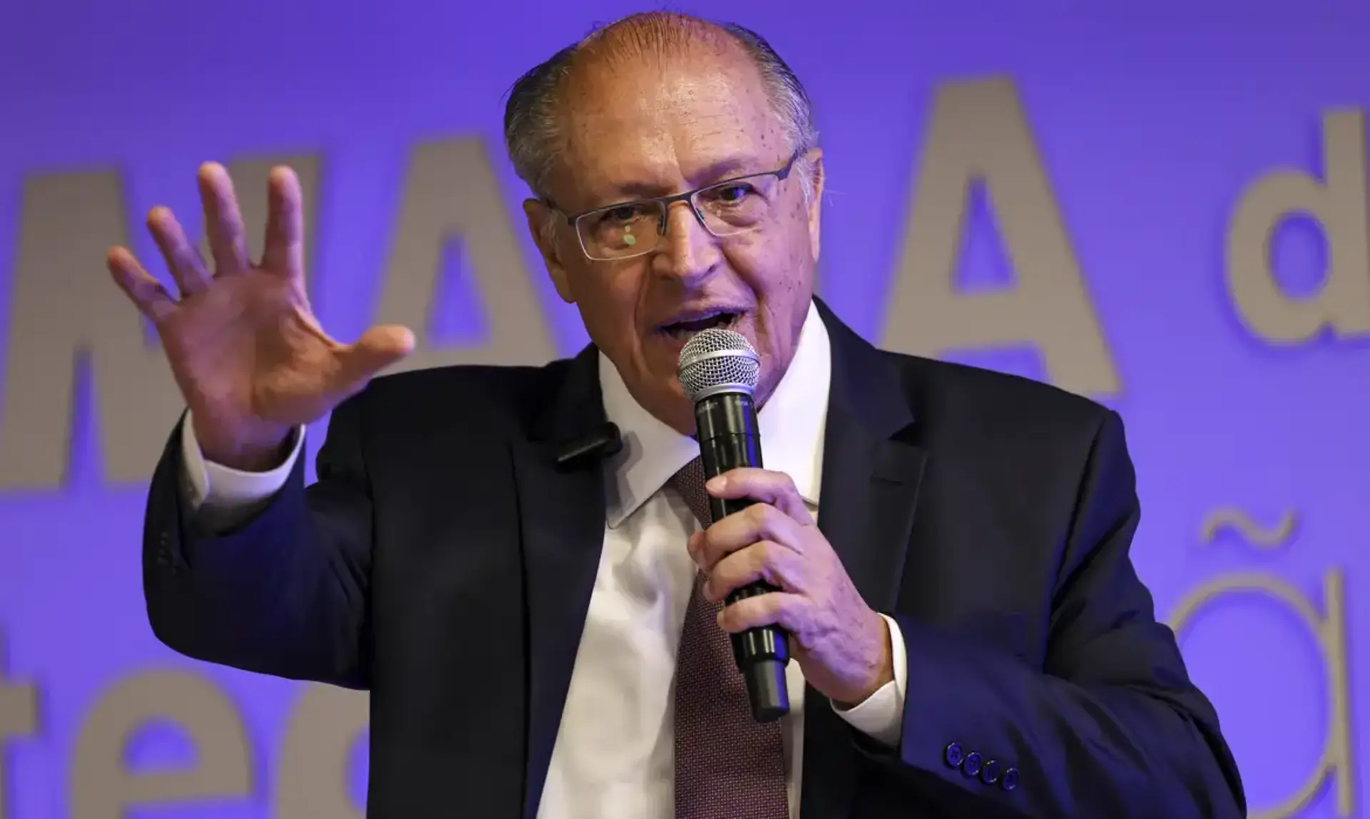 OAB Barro Preto - Alckmin faz exames em hospital após mal-estar