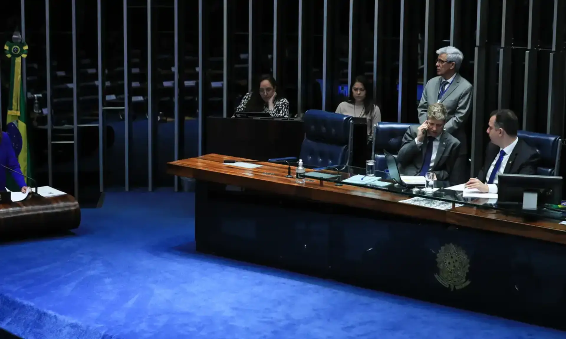 OAB Barro Preto - Adiada votação de PEC que acaba com reeleição para cargos do Executivo