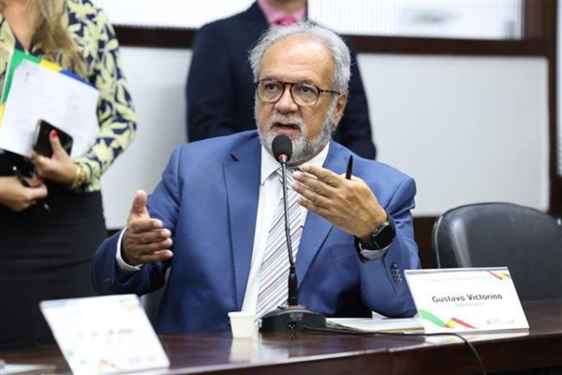 OAB Barro Preto - Deputado propõe horário diferenciado para alunos com deficiência