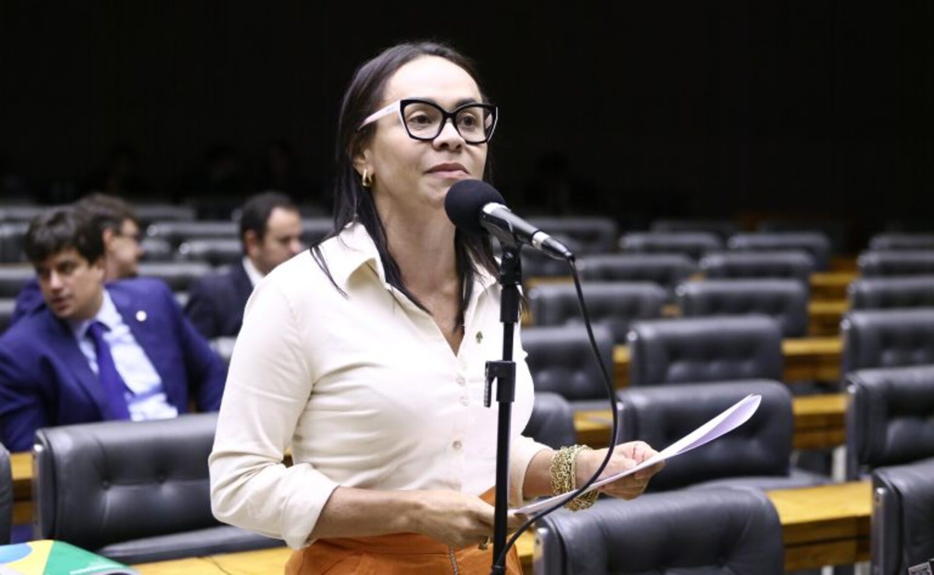 OAB Barro Preto - Bares e casas noturnas terão que ajudar mulheres em risco