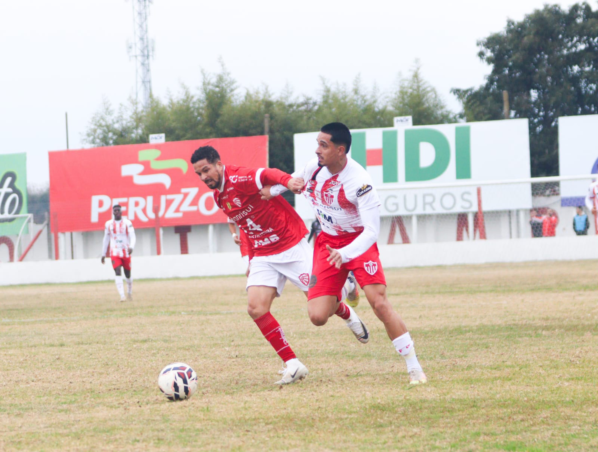 OAB Barro Preto - Com um jogador a menos, Guarany vence e continua vivo no campeonato