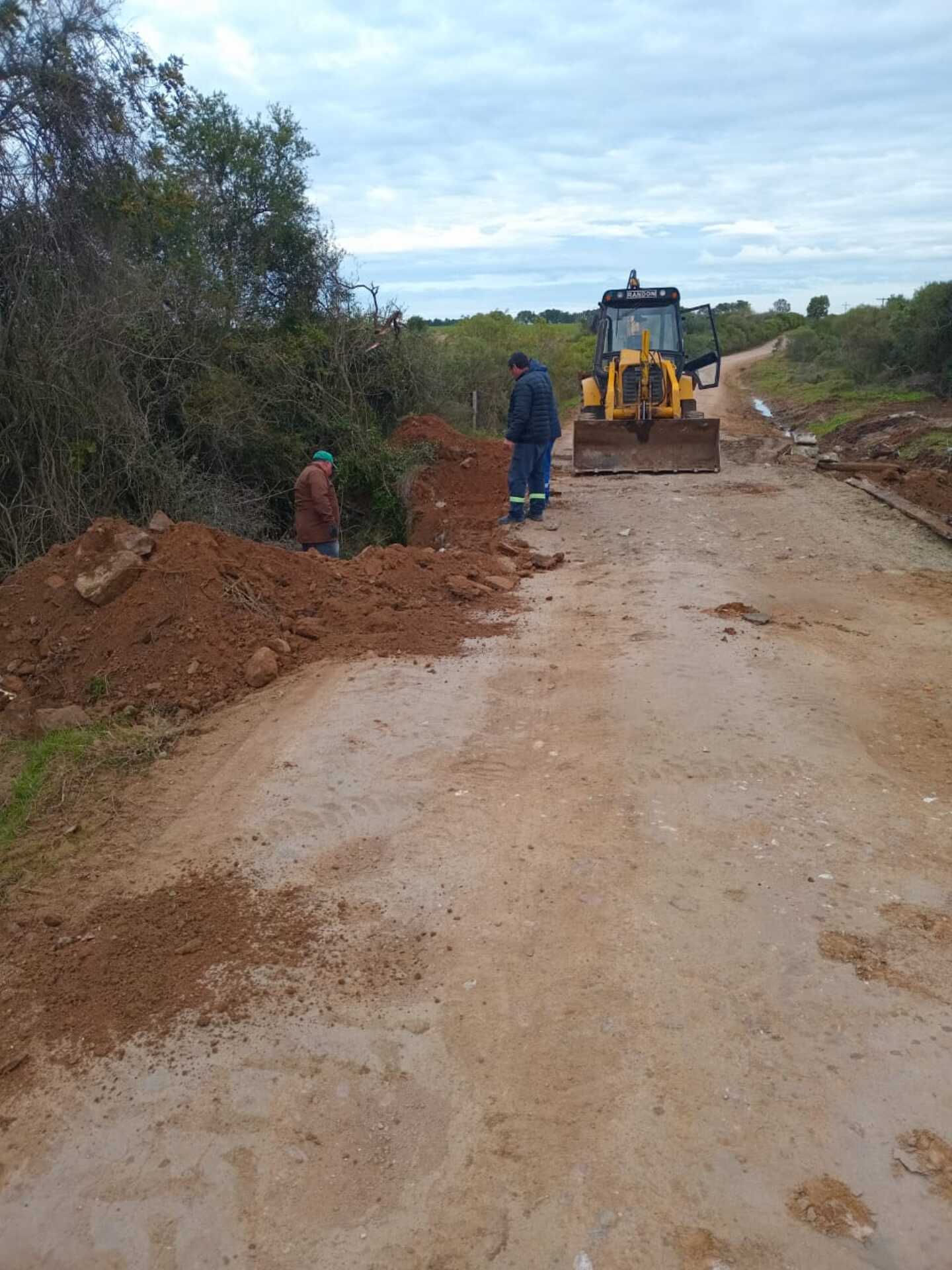Estradas também foram recuperadas