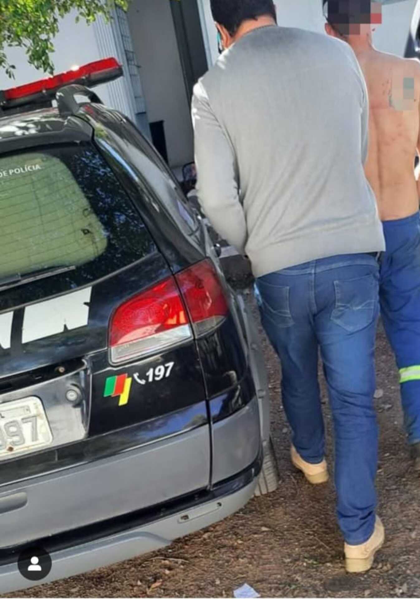 OAB Barro Preto - Homem agride policiais e acaba preso em Candiota