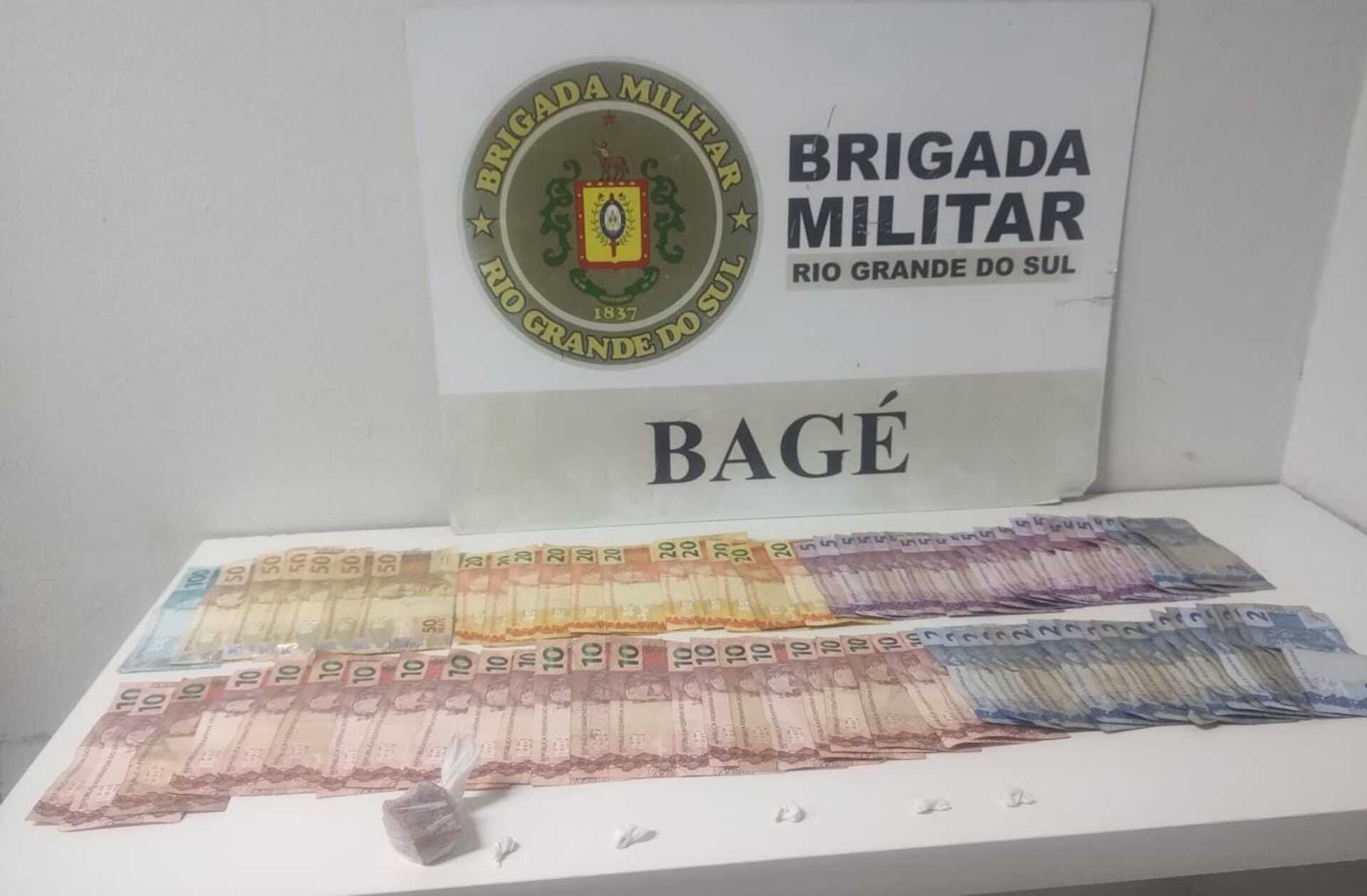 OAB Barro Preto - Brigada apreende menor por tráfico no Passo das Pedras
