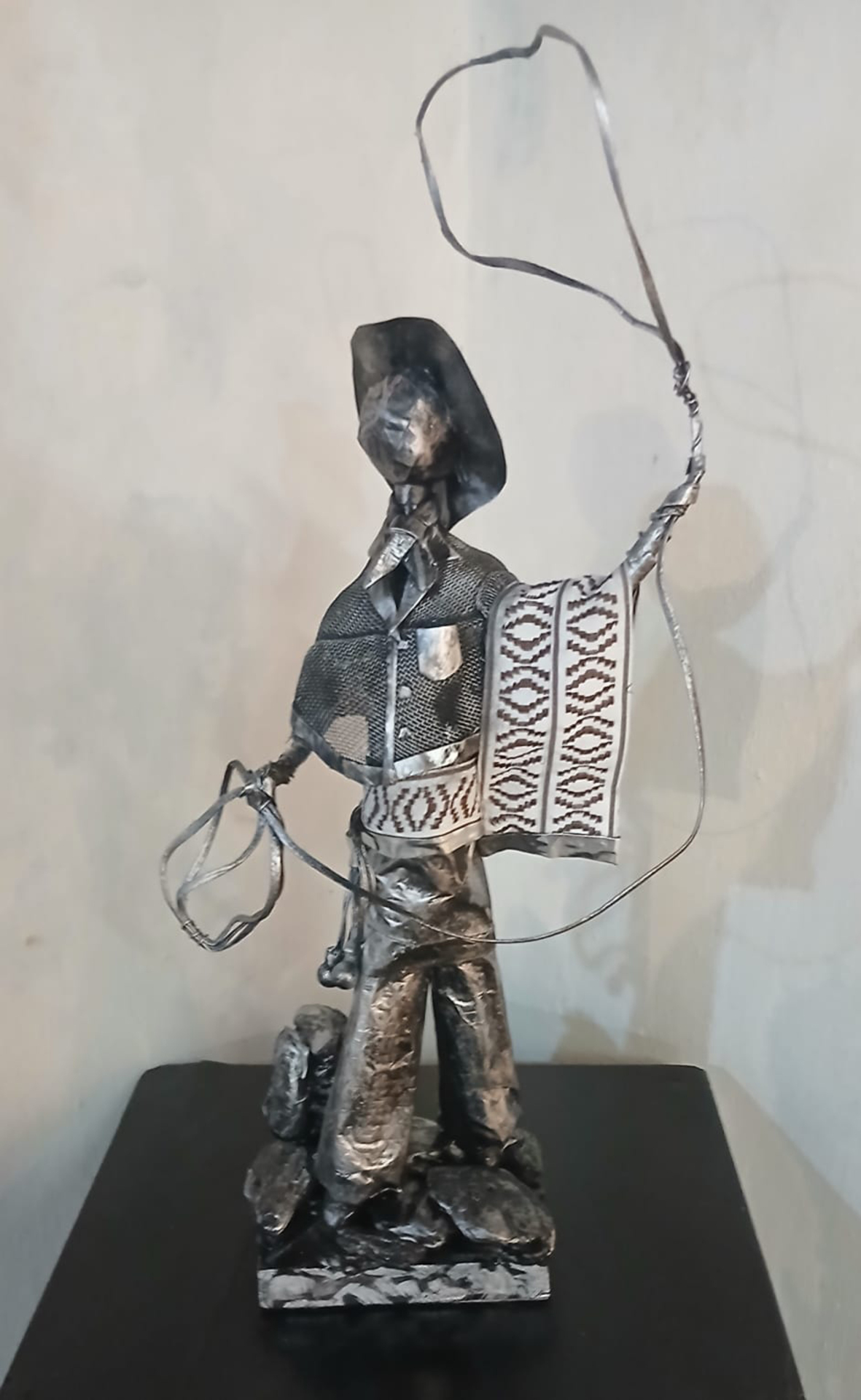Mostra inclui artesanato, pintura e escultura