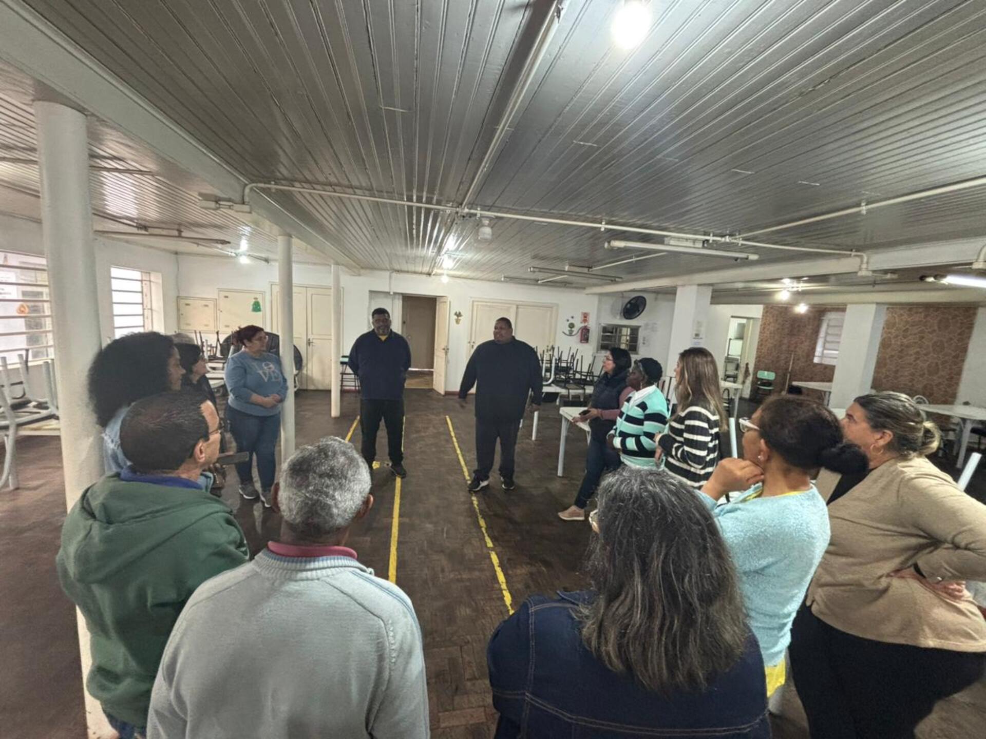 Espaço serve média de 250 refeições por dia