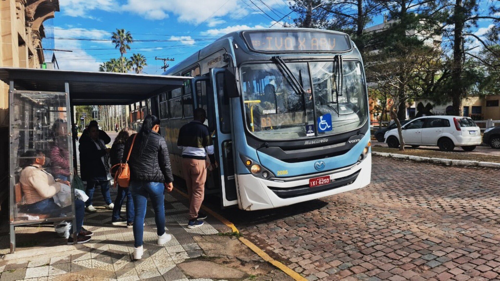 OAB Barro Preto - Câmara recebe propostas sobre transporte e auxílio a estudantes