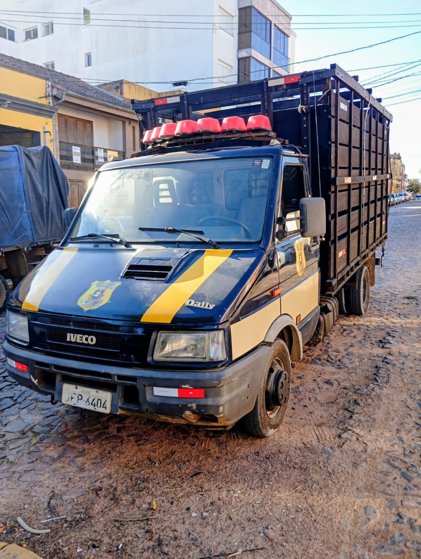 OAB Barro Preto - Caminhão para recolhimento de animais soltos volta a operar