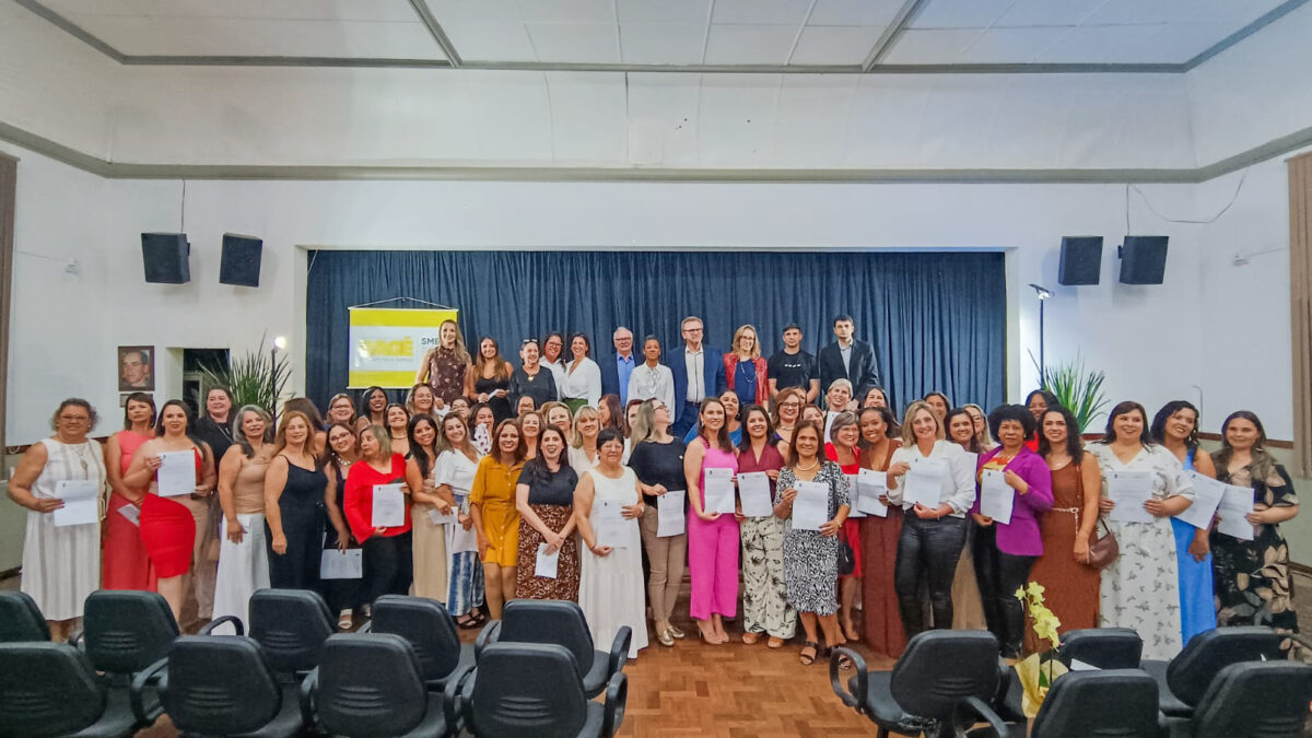 OAB Barro Preto - Posse marca início de nova gestão nas escolas de Bagé
