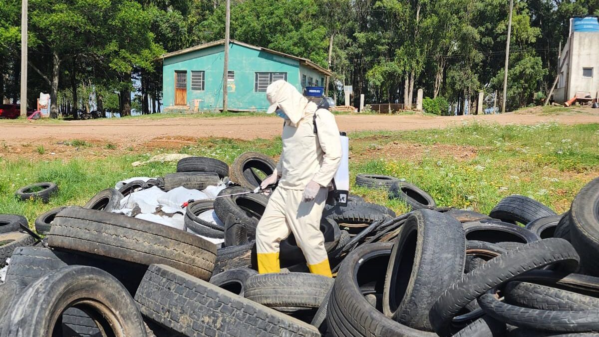 OAB Barro Preto - Levantamento monitora focos do mosquito da dengue