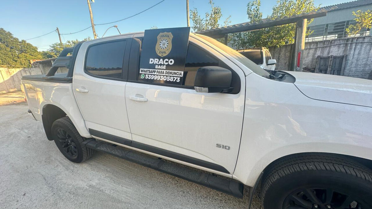 OAB Barro Preto - Carros uruguaios são apreendidos em imóvel