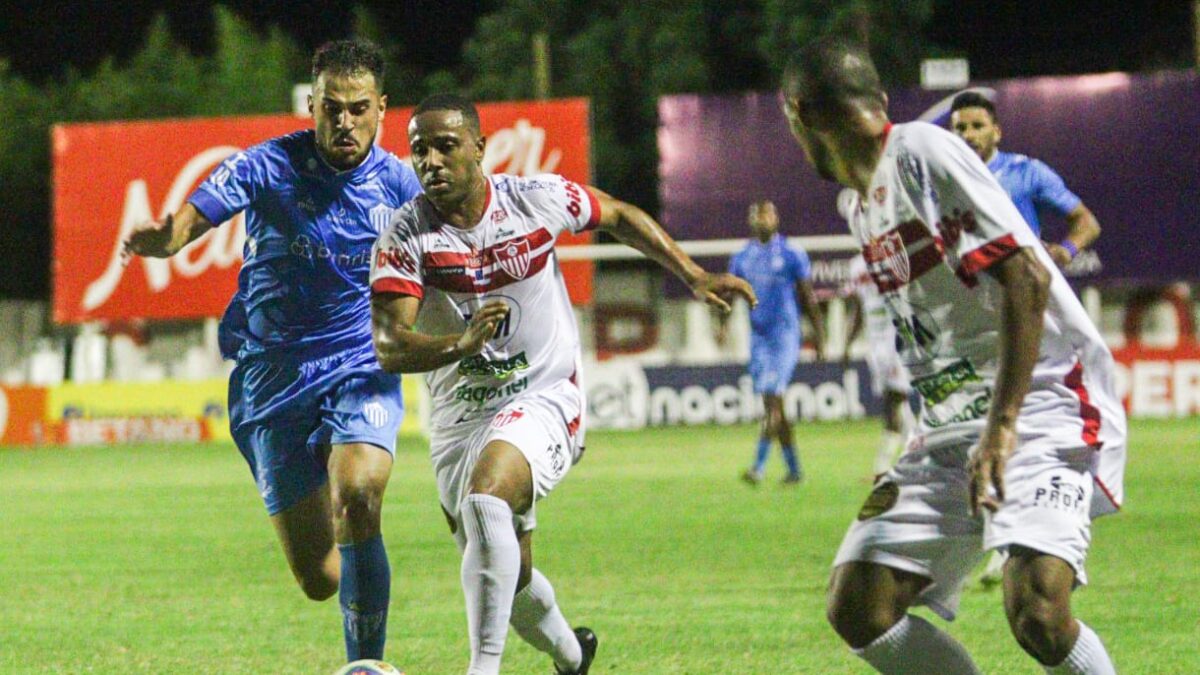 OAB Barro Preto - Guarany precisa vencer e torce contra adversários diretos