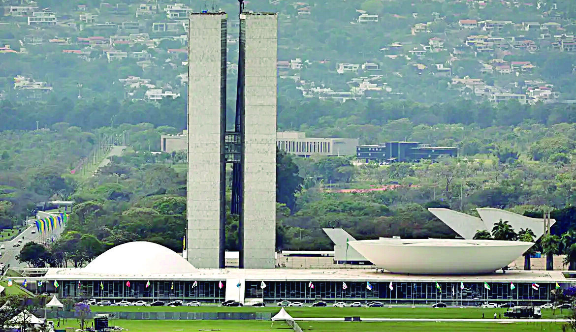 OAB Barro Preto - Lula sanciona reajuste do Legislativo e veta penduricalhos