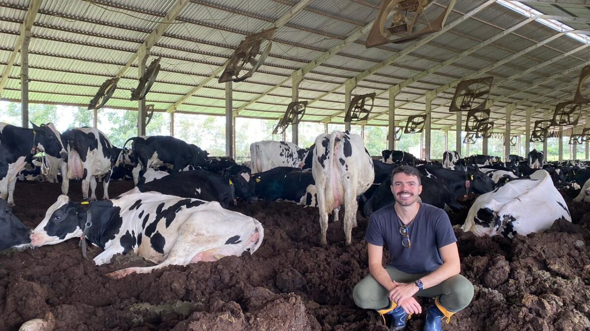 OAB Barro Preto - Egresso da Unipampa Dom Pedrito é eleito Zootecnista do Ano